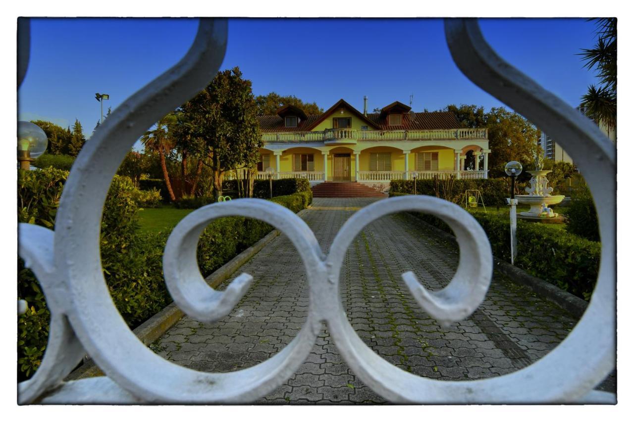 Villa Costiera Σαλέρνο Εξωτερικό φωτογραφία